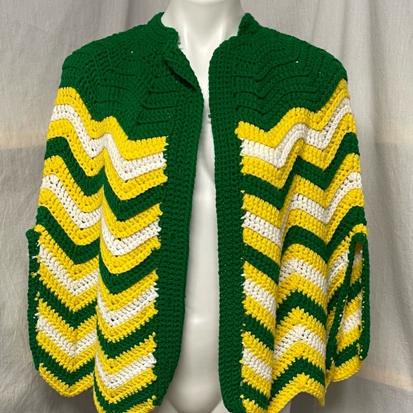 Vintage Handmade Crochet Shawl Wrap Boho GrannyCore Chevron Green Bay Packers - Picture 2 of 9